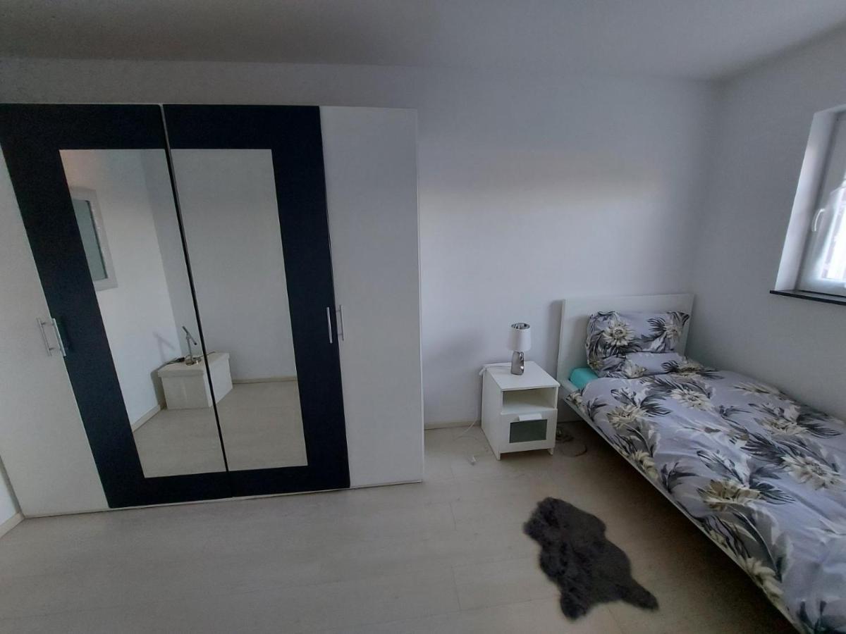 Lovely 2 Bedrooms Of Totally 30 M2 With Private Balcony Vichten Kültér fotó